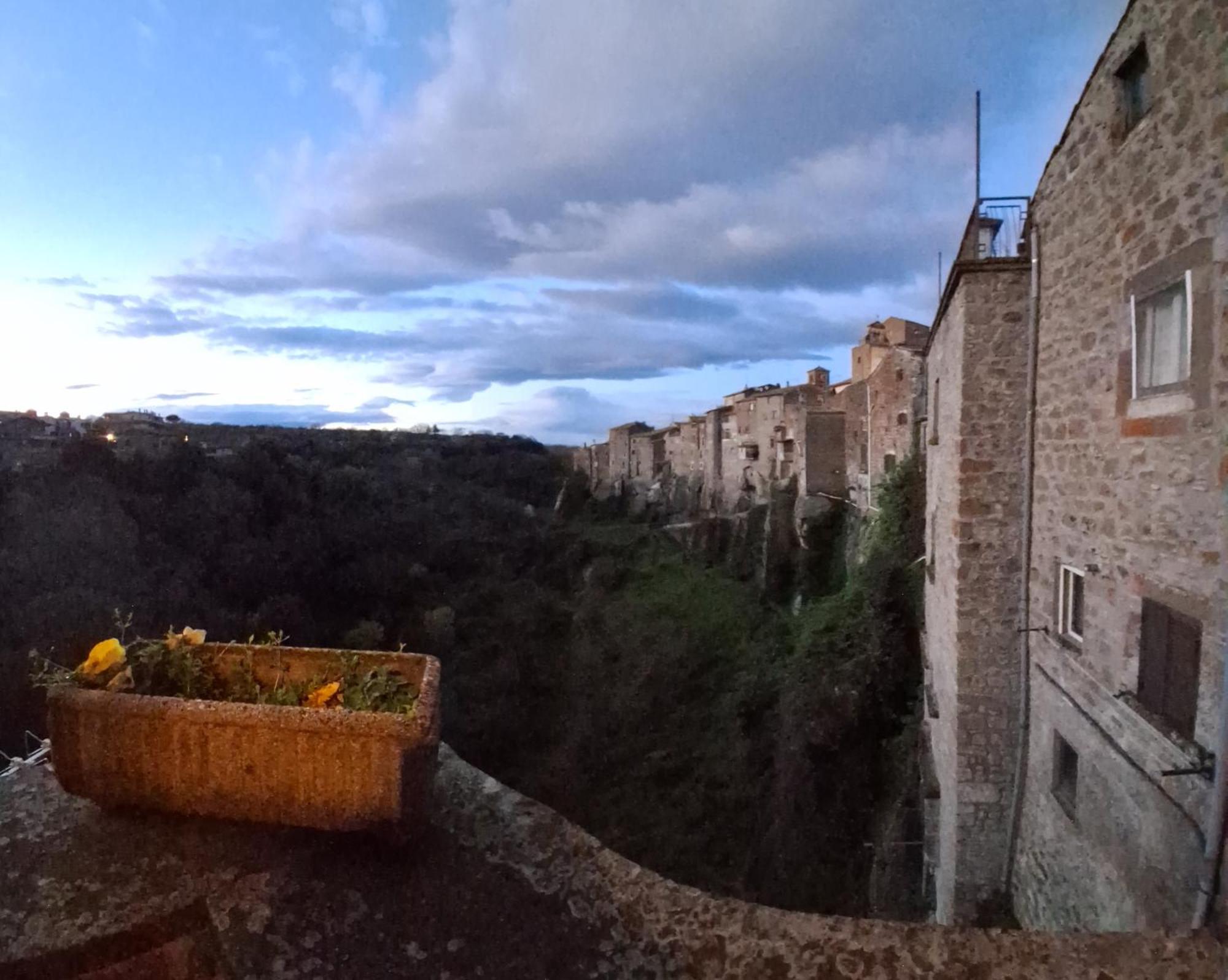 Sospesi Nel Borgo Виторкьяно Экстерьер фото