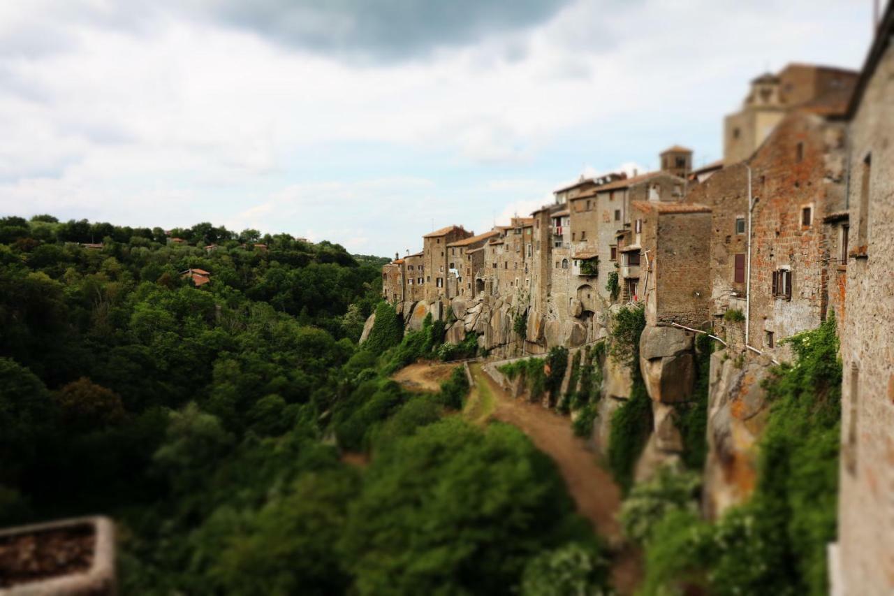 Sospesi Nel Borgo Виторкьяно Экстерьер фото